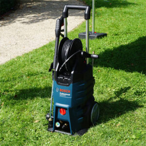 BOSCH 2600w High pressure Washer