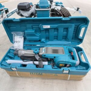 TOTAL 1700w Demolition Breaker (TH217068)